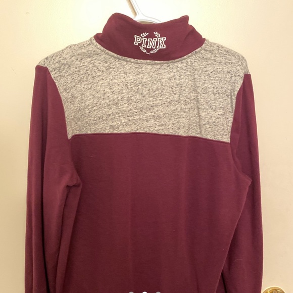 VS/Pink Quarter Zip - Picture 2 of 3